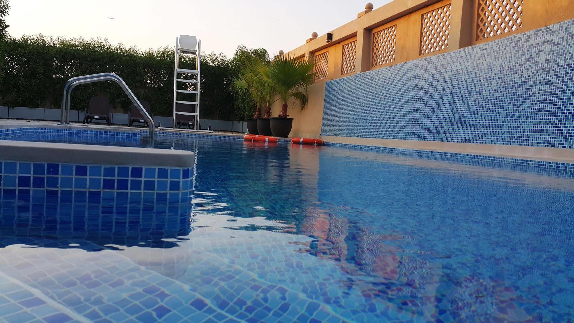 Al Buraq Hotel Dubaj Kültér fotó